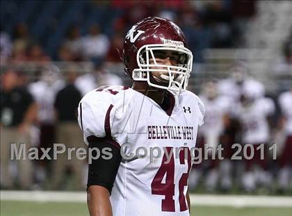 Thumbnail 1 in O'Fallon vs. Belleville West (Great American Football Classic) photogallery.