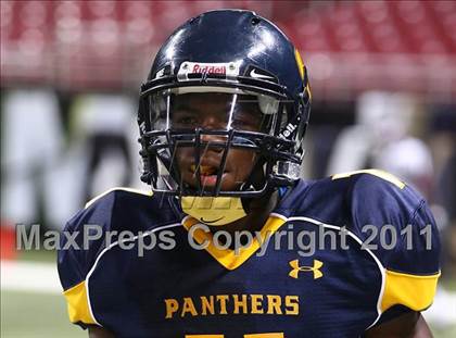 Thumbnail 1 in O'Fallon vs. Belleville West (Great American Football Classic) photogallery.