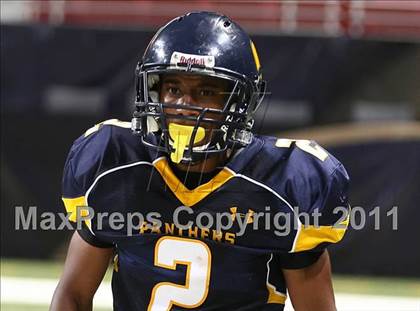 Thumbnail 3 in O'Fallon vs. Belleville West (Great American Football Classic) photogallery.