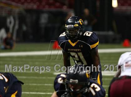 Thumbnail 2 in O'Fallon vs. Belleville West (Great American Football Classic) photogallery.