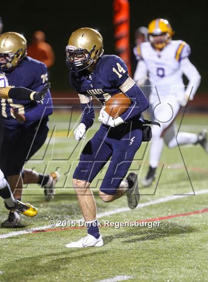 Thumbnail 3 in Boulder vs Legacy (CHSAA 5A 1st Round) photogallery.