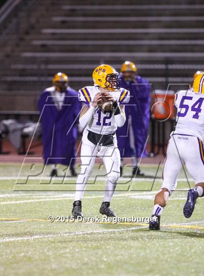 Thumbnail 3 in Boulder vs Legacy (CHSAA 5A 1st Round) photogallery.
