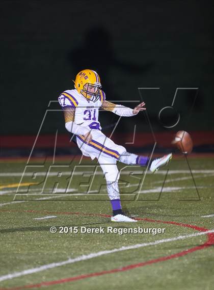 Thumbnail 2 in Boulder vs Legacy (CHSAA 5A 1st Round) photogallery.