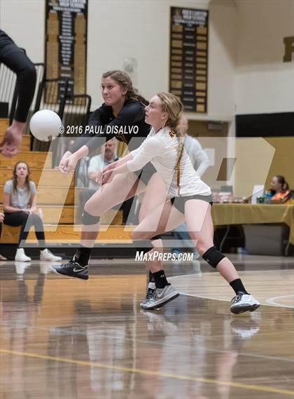 Thumbnail 2 in Rocky Mountain @ Rock Canyon (CHSAA Regional) photogallery.