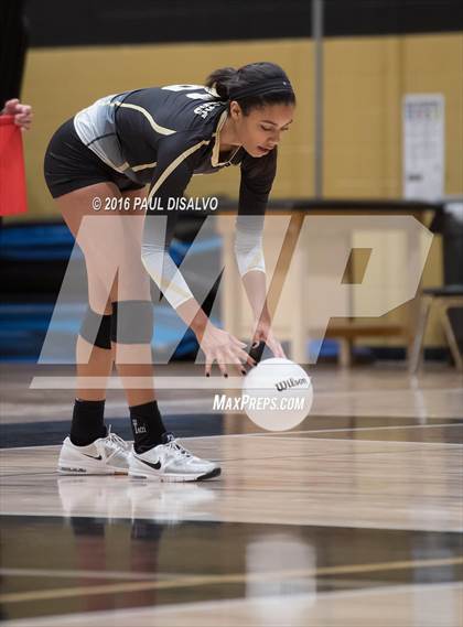 Thumbnail 2 in Rocky Mountain @ Rock Canyon (CHSAA Regional) photogallery.