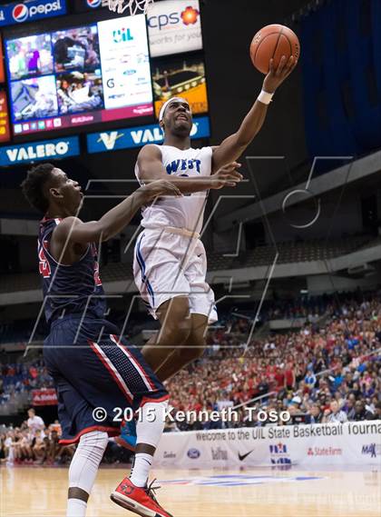 Thumbnail 3 in Clear Lake vs. Plano West (UIL 6A Final) photogallery.