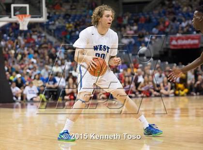 Thumbnail 3 in Clear Lake vs. Plano West (UIL 6A Final) photogallery.
