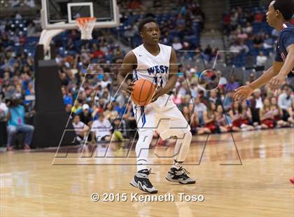 Thumbnail 3 in Clear Lake vs. Plano West (UIL 6A Final) photogallery.