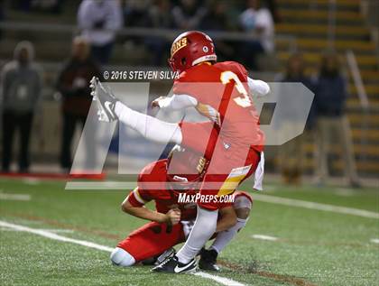 Thumbnail 3 in Cathedral Catholic vs. Helix (CIF SDS Open Division Final) photogallery.