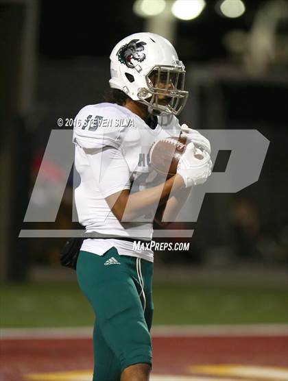 Thumbnail 1 in Cathedral Catholic vs. Helix (CIF SDS Open Division Final) photogallery.