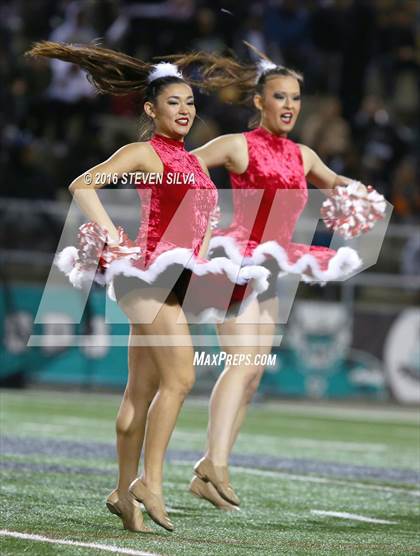 Thumbnail 1 in Cathedral Catholic vs. Helix (CIF SDS Open Division Final) photogallery.