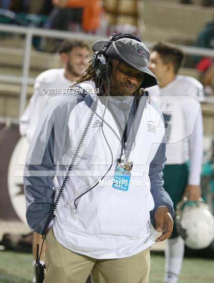 Thumbnail 3 in Cathedral Catholic vs. Helix (CIF SDS Open Division Final) photogallery.