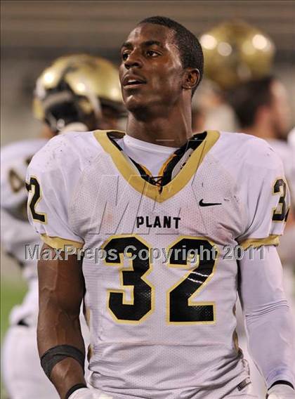 Thumbnail 2 in Plant vs. St. Thomas Aquinas (FHSAA 5A Final) photogallery.