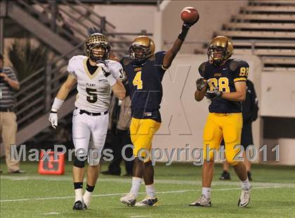 Thumbnail 1 in Plant vs. St. Thomas Aquinas (FHSAA 5A Final) photogallery.