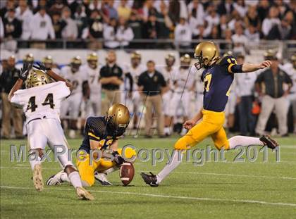 Thumbnail 3 in Plant vs. St. Thomas Aquinas (FHSAA 5A Final) photogallery.