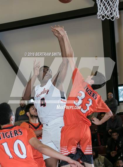 Thumbnail 2 in Amherst Central @ McKinley (MLK Classic) photogallery.