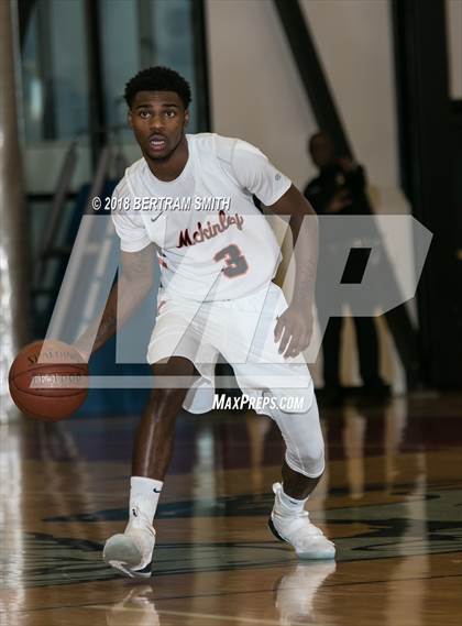 Thumbnail 2 in Amherst Central @ McKinley (MLK Classic) photogallery.