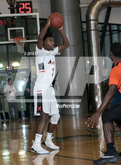 Thumbnail 1 in Amherst Central @ McKinley (MLK Classic) photogallery.