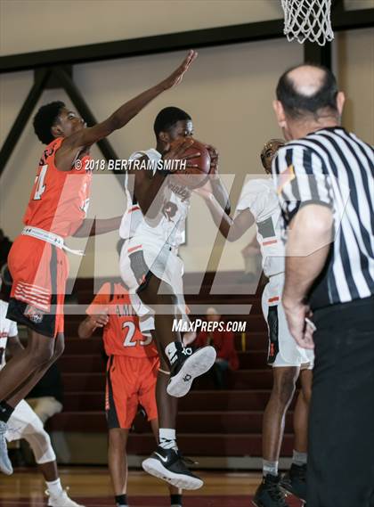 Thumbnail 1 in Amherst Central @ McKinley (MLK Classic) photogallery.