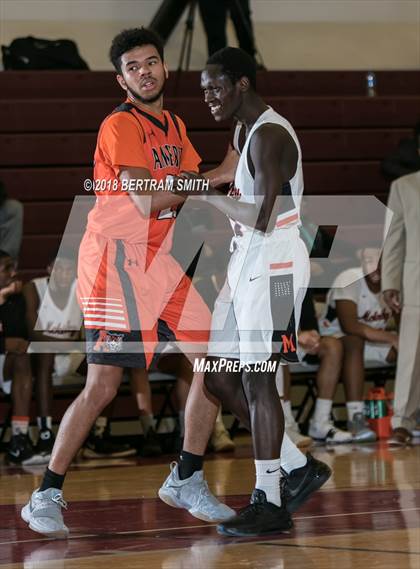 Thumbnail 2 in Amherst Central @ McKinley (MLK Classic) photogallery.