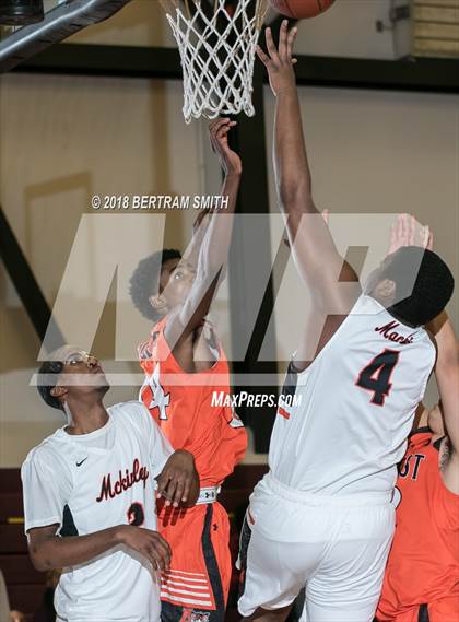 Thumbnail 3 in Amherst Central @ McKinley (MLK Classic) photogallery.
