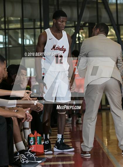 Thumbnail 3 in Amherst Central @ McKinley (MLK Classic) photogallery.