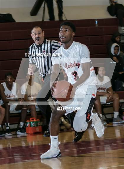 Thumbnail 2 in Amherst Central @ McKinley (MLK Classic) photogallery.