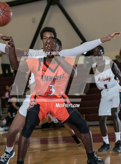Thumbnail 3 in Amherst Central @ McKinley (MLK Classic) photogallery.