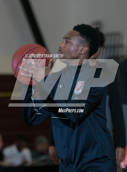 Thumbnail 1 in Amherst Central @ McKinley (MLK Classic) photogallery.
