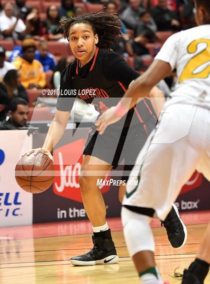 Thumbnail 3 in Harvard-Westlake vs. Long Beach Poly (CIF SS Open DIV Final) photogallery.