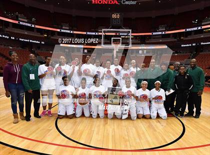 Thumbnail 3 in Harvard-Westlake vs. Long Beach Poly (CIF SS Open DIV Final) photogallery.