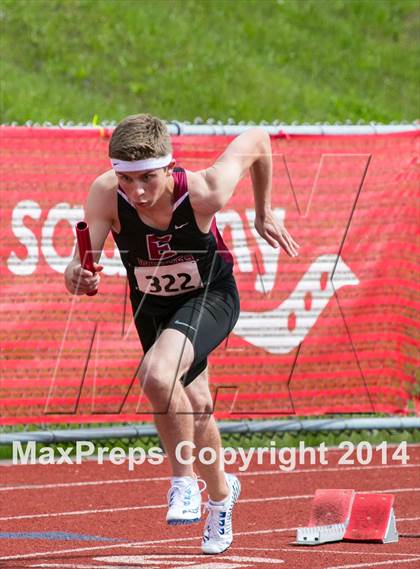 Thumbnail 2 in Bellevue Invitational photogallery.