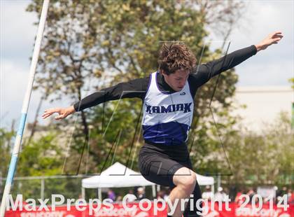 Thumbnail 1 in Bellevue Invitational photogallery.