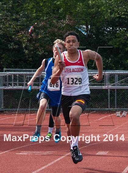 Thumbnail 1 in Bellevue Invitational photogallery.
