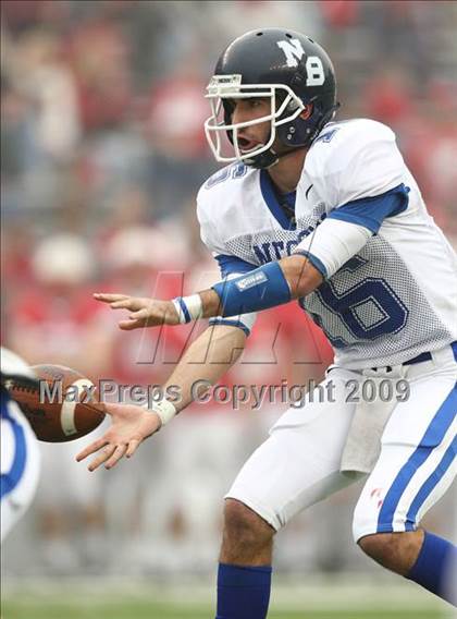Thumbnail 3 in New Braunfels vs. Katy (Texas 5A D2 Semifinals) photogallery.