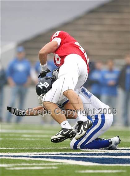 Thumbnail 2 in New Braunfels vs. Katy (Texas 5A D2 Semifinals) photogallery.