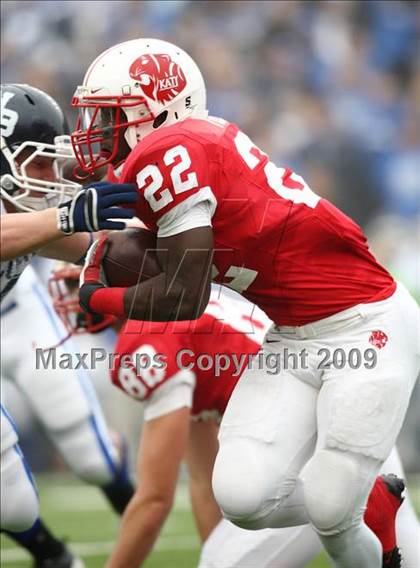 Thumbnail 1 in New Braunfels vs. Katy (Texas 5A D2 Semifinals) photogallery.