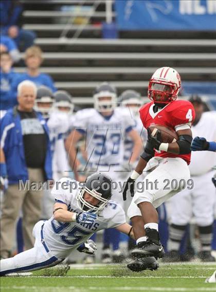 Thumbnail 1 in New Braunfels vs. Katy (Texas 5A D2 Semifinals) photogallery.