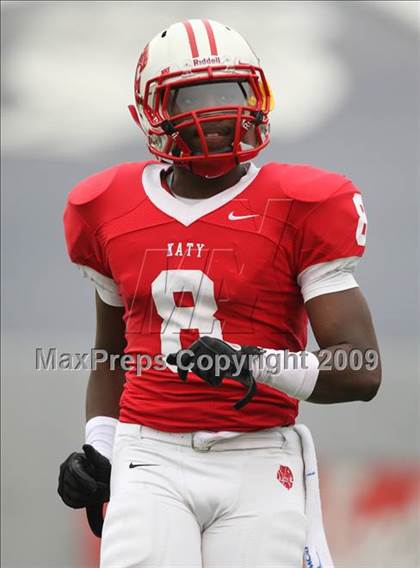 Thumbnail 3 in New Braunfels vs. Katy (Texas 5A D2 Semifinals) photogallery.