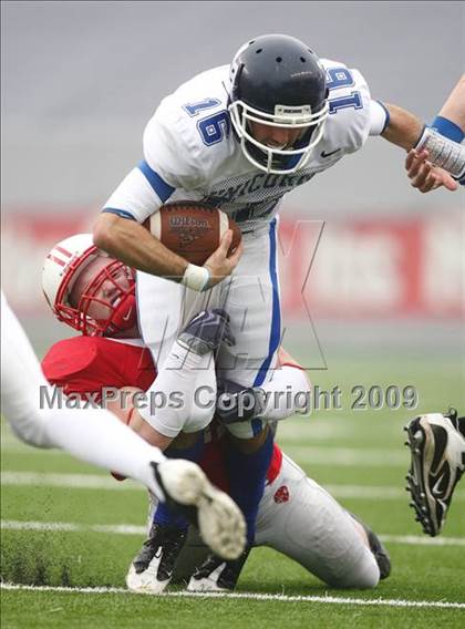 Thumbnail 2 in New Braunfels vs. Katy (Texas 5A D2 Semifinals) photogallery.