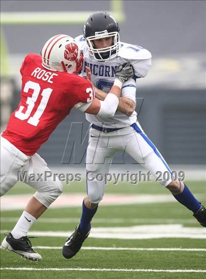 Thumbnail 3 in New Braunfels vs. Katy (Texas 5A D2 Semifinals) photogallery.