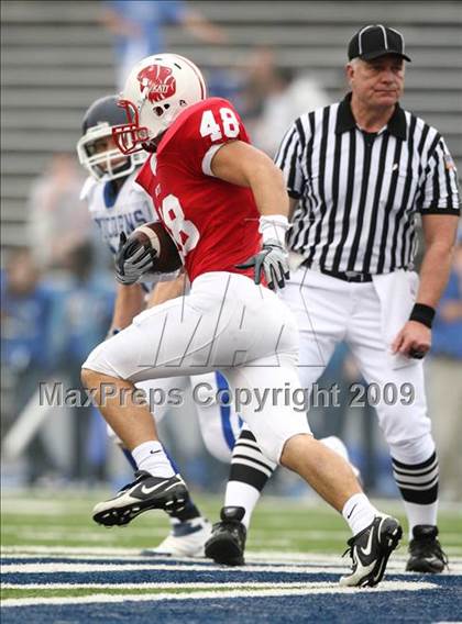 Thumbnail 1 in New Braunfels vs. Katy (Texas 5A D2 Semifinals) photogallery.