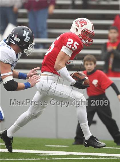 Thumbnail 3 in New Braunfels vs. Katy (Texas 5A D2 Semifinals) photogallery.