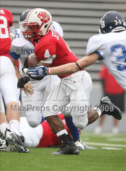 Thumbnail 1 in New Braunfels vs. Katy (Texas 5A D2 Semifinals) photogallery.