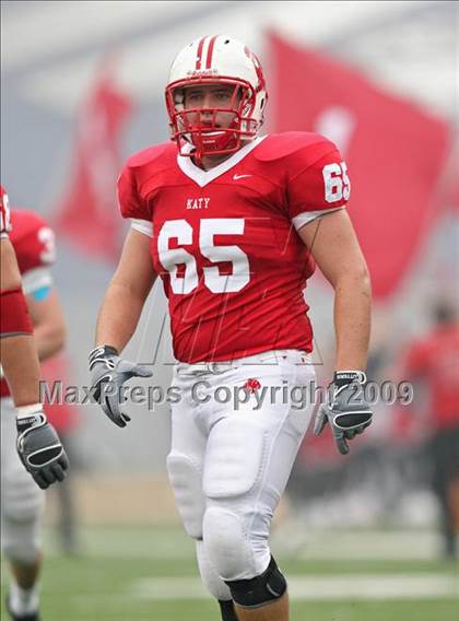 Thumbnail 3 in New Braunfels vs. Katy (Texas 5A D2 Semifinals) photogallery.