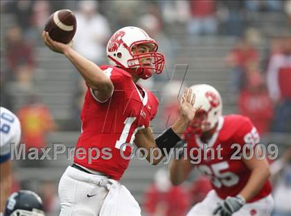 Thumbnail 3 in New Braunfels vs. Katy (Texas 5A D2 Semifinals) photogallery.