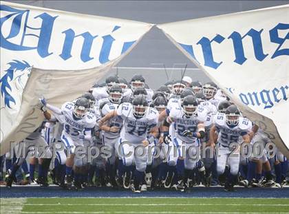 Thumbnail 2 in New Braunfels vs. Katy (Texas 5A D2 Semifinals) photogallery.