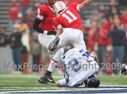 Thumbnail 2 in New Braunfels vs. Katy (Texas 5A D2 Semifinals) photogallery.