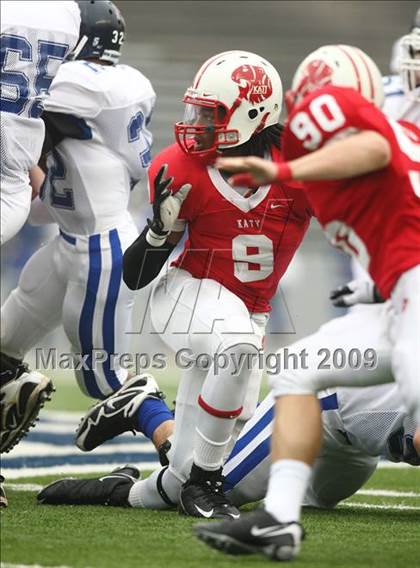 Thumbnail 1 in New Braunfels vs. Katy (Texas 5A D2 Semifinals) photogallery.