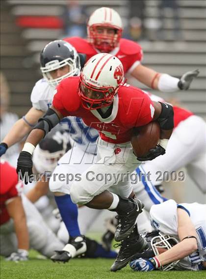 Thumbnail 2 in New Braunfels vs. Katy (Texas 5A D2 Semifinals) photogallery.